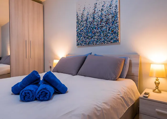 Sh5a - Qawra 2 Bedroom In Prime Location Apartment