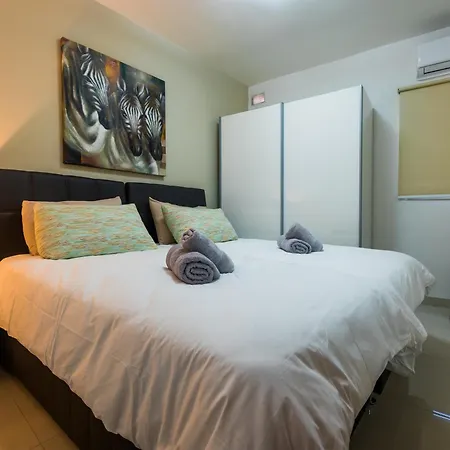Apartman Sh5a - Qawra 2 Bedroom In Prime Location
