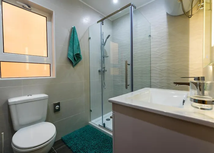 Sh5a - Qawra 2 Bedroom In Prime Location * San Pawl il-Baħar