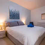 Sh5a - Qawra 2 Bedroom In Prime Location St. Paul's Bay
