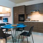 Sh5a - Qawra 2 Bedroom In Prime Location Apartment