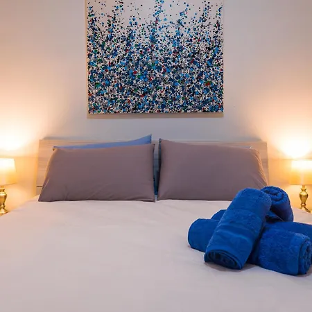 Lägenhet Sh5a - Qawra 2 Bedroom In Prime Location St. Paul's Bay
